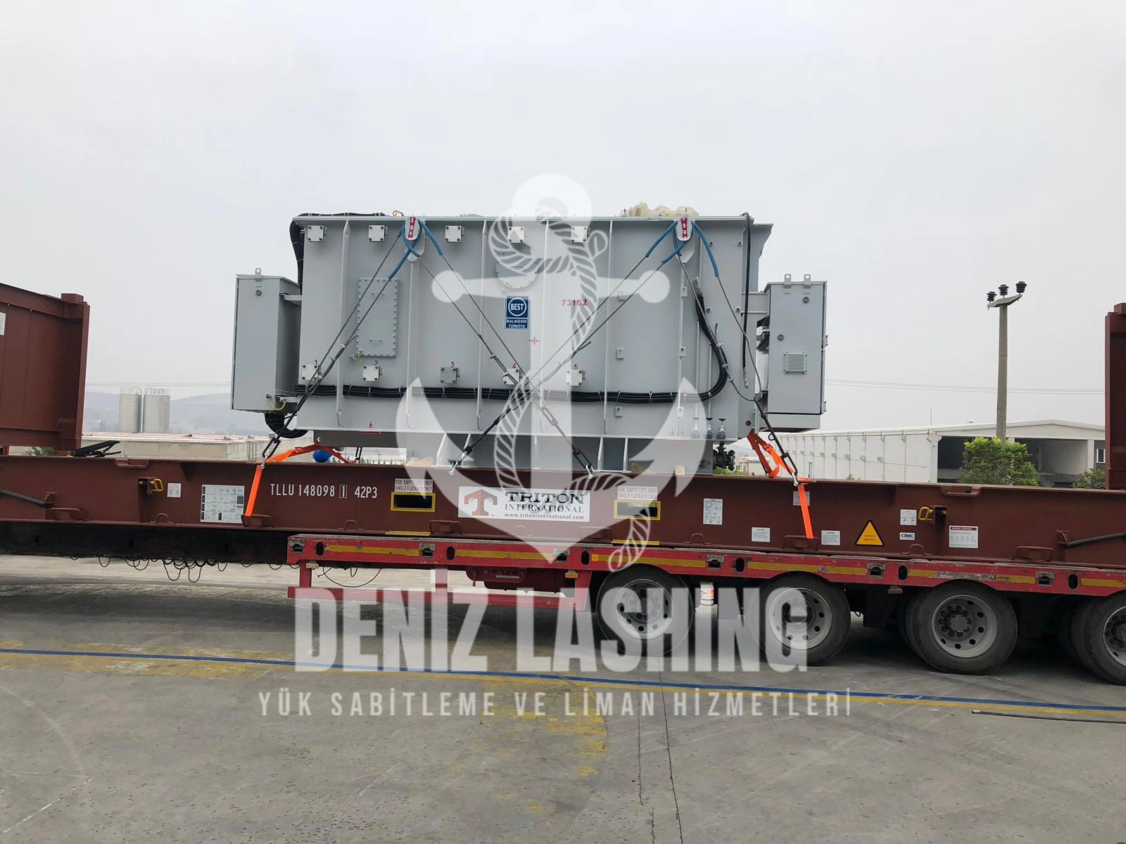 flat rack lashing